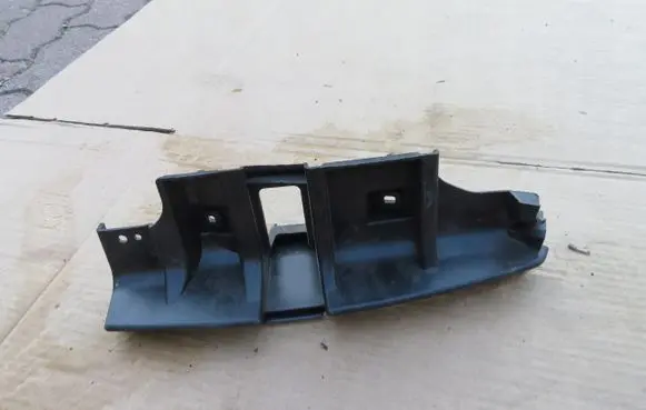 Volvo C30 Rear bumper mounting bracket 31323158