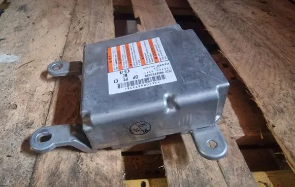 Subaru Forester SG Airbag control unit/module 98221SC030