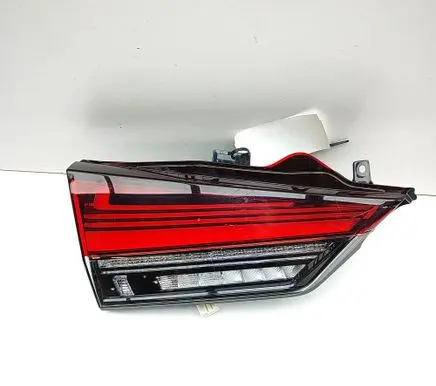 Lexus RX 450H Tailgate rear/tail lights 8159048300