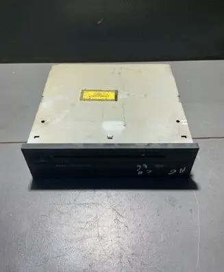 Audi A6 S6 C6 4F Navigation unit CD/DVD player 4E0919887C 4E0910887D