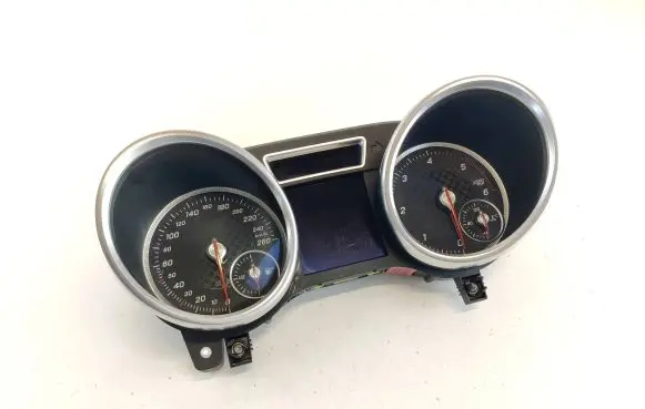 Mercedes-Benz GLE (W166 - C292) Speedometer (instrument cluster) A2929019800 A2929009801 0263739060