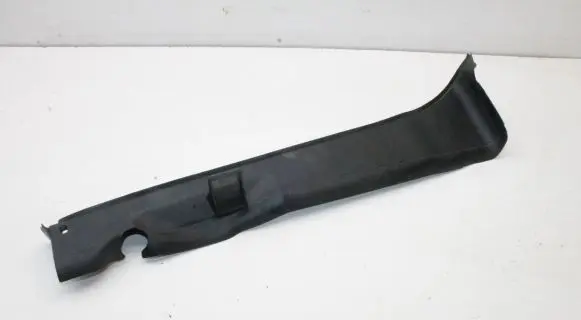 BMW 2 F22 F23 Fender end trim 7269998
