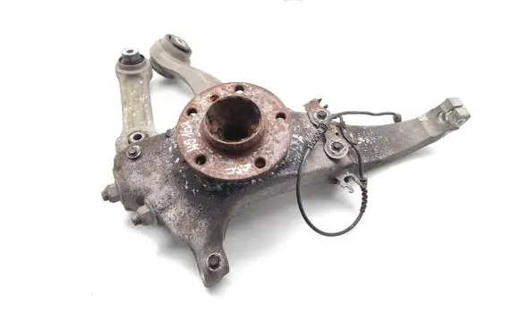 BMW 7 F01 F02 F03 F04 Front wheel hub EN6082T6 F00C1G0028