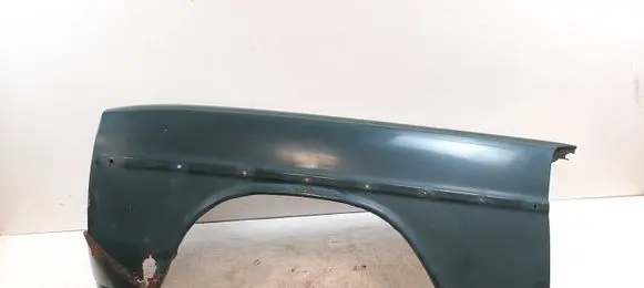 Mercedes-Benz COMPAKT W115 Fender