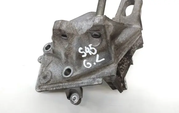 Volvo C30 Engine mounting bracket 7s7g6f001ab 11382020211