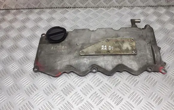 Nissan Almera N16 Rocker cam cover 