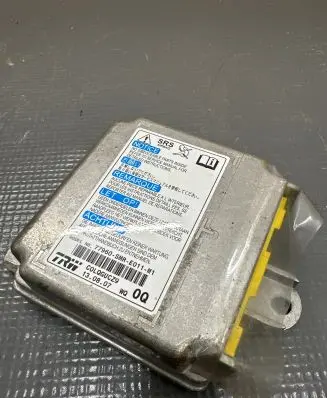 Honda CR-V Airbag control unit/module 77960SMRE011M1 C0LQGUCZ9