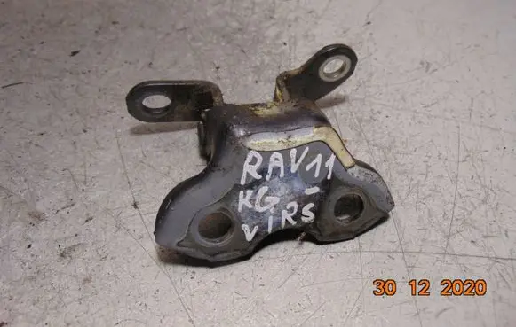 Toyota RAV 4 (XA30) Rear door upper hinge