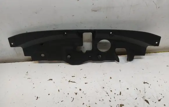 Honda HR-V Engine bonnet/hood lock trim molding