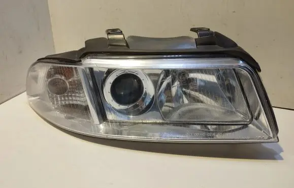 Audi A4 S4 B5 8D Headlight/headlamp 20A005