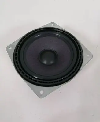 BMW 5 E39 Parcel shelf speaker 8369265