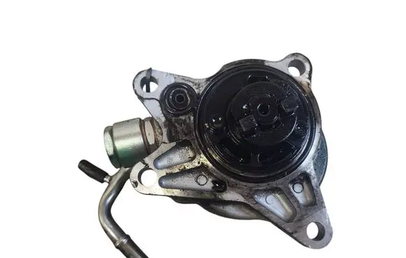 Mazda CX-5 Vacuum pump SH1518G00A