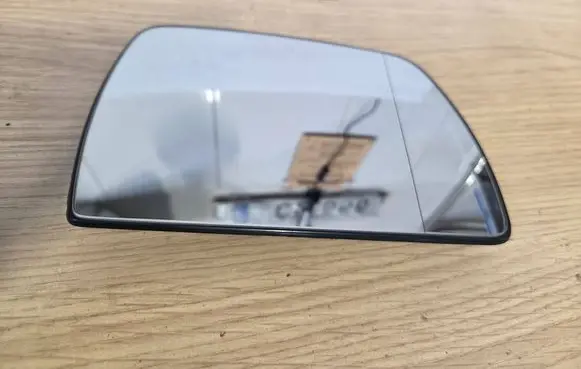 BMW X3 E83 Wing mirror glass 252334002