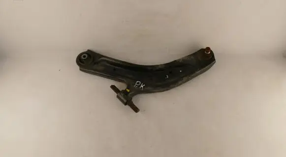 Nissan X-Trail T32 Front lower control arm/wishbone