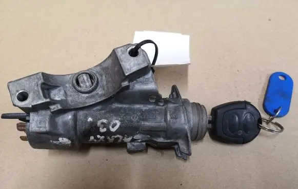 Ford Galaxy Ignition lock 4B0905851B