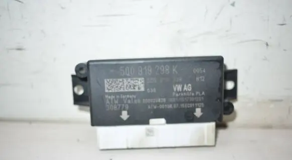 Audi A3 S3 8V Parking PDC control unit/module 5Q0919298K 5Q0919298