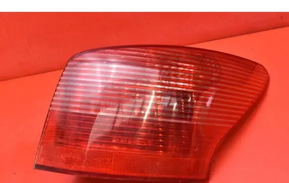 Peugeot 407 Rear/tail lights 