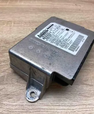 Renault Megane II Airbag control unit/module 8200412038B 605490500