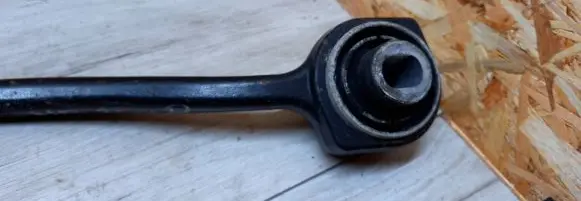Mercedes-Benz C W203 Front control arm