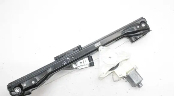 Mercedes-Benz C W204 Rear door window regulator with motor A2048200542