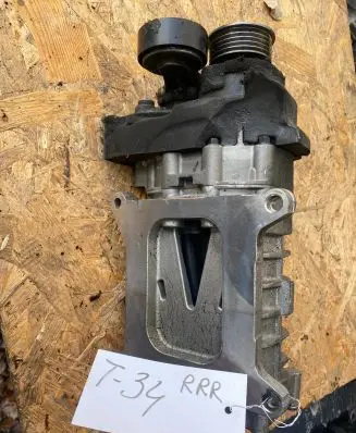 Volkswagen Touran II Supercharger 03C145601B