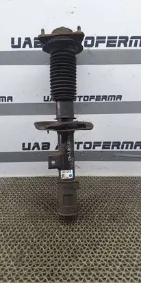 Hyundai i40 Front shock absorber/damper 546613Z130