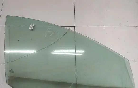 Citroen C5 Front door window glass four-door AS2