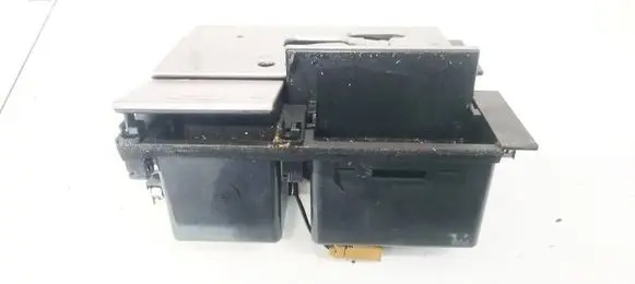 Nissan Murano Z50 Gear selector P13711A6350000