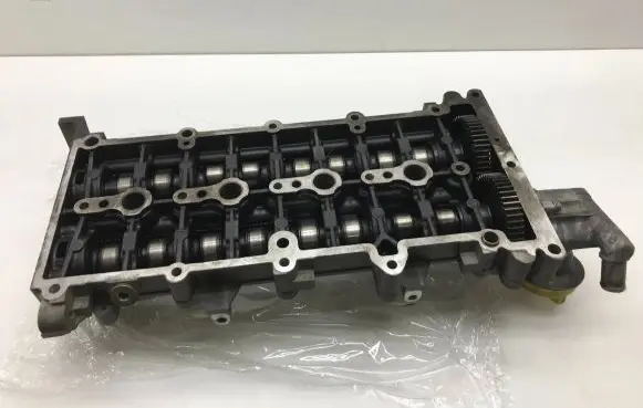 Opel Astra H Camshaft 55194358