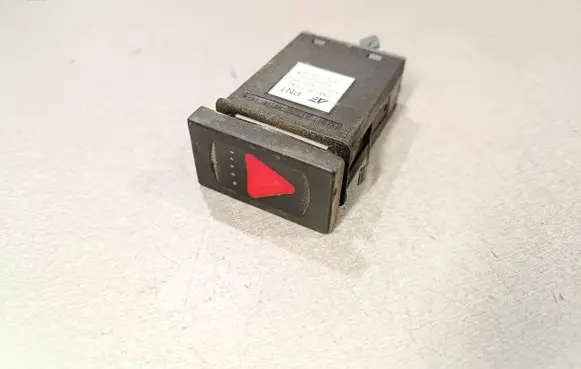 Volkswagen Sharan Hazard light switch 7M3953235 YM2113A350BAW