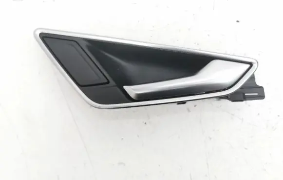 Audi Q2 - Rear door interior handle 81A837020C