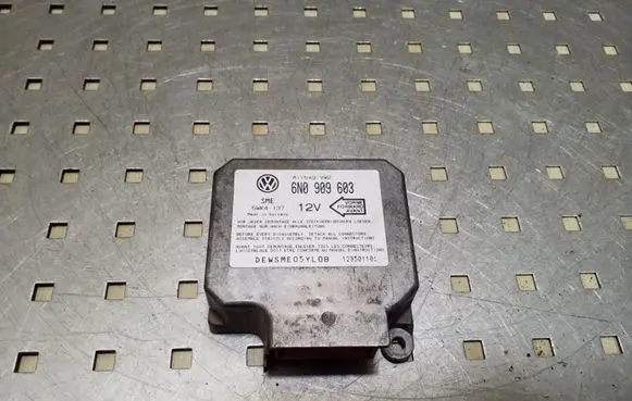 Volkswagen Transporter - Caravelle T4 Airbag control unit/module 6N0909603