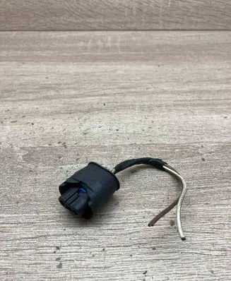 BMW 5 E39 Plug wire 9655741 2PIN