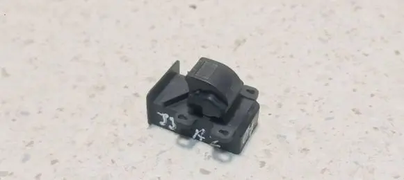 Honda Jazz Electric window control switch M20783