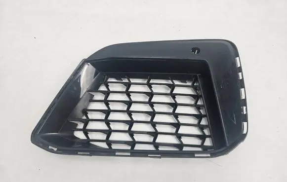 BMW 5 G30 G31 Front bumper lower grill 8098669