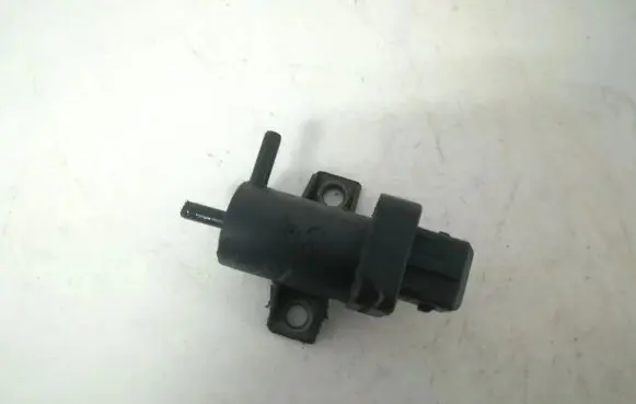 Renault Megane II Turbo solenoid valve 7700113709