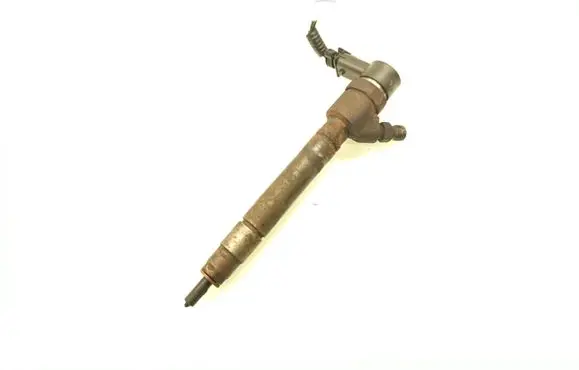 Volvo XC90 Fuel injector 30750283