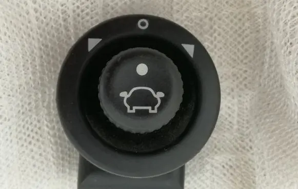Ford Fiesta Wing mirror switch 93BG17B676BB D3L0A