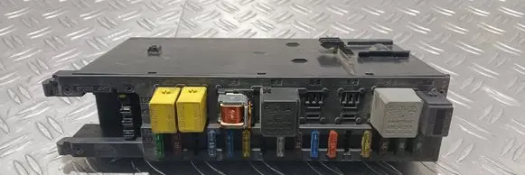 Mercedes-Benz E W211 Fuse module 2115455101 5DK00804745
