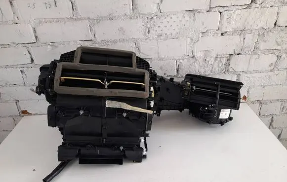 Alfa Romeo Stelvio Interior heater climate box assembly housing 5Y59949AC 00505401250