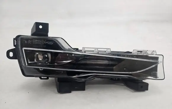Tesla Model 3 Front fog light 1507933-00-C