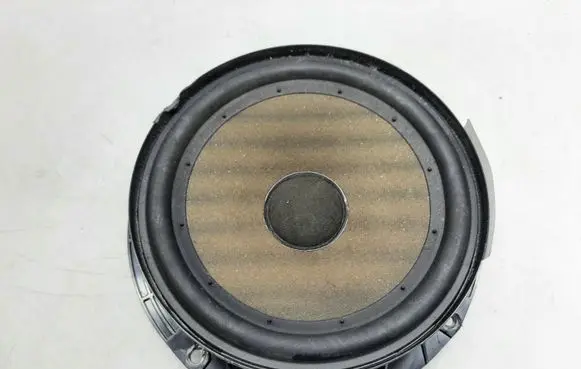 Volkswagen Scirocco Front door speaker 1K8035454