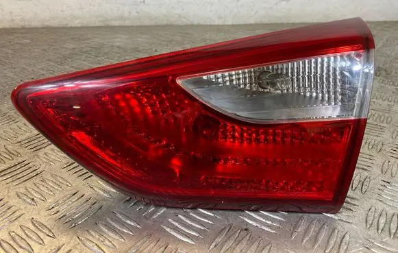Hyundai i30 Tailgate rear/tail lights G2R GDR04FJ