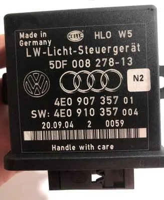 Audi A8 S8 D3 4E Light module LCM 4E0907357 5DF00827813 4E0910357