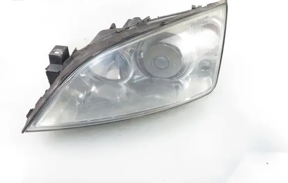 Ford Mondeo Mk III Headlight/headlamp 1S7113006CM