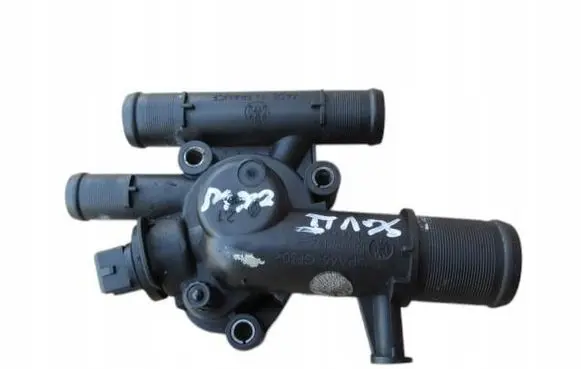 Suzuki Vitara (LY) Thermostat housing 