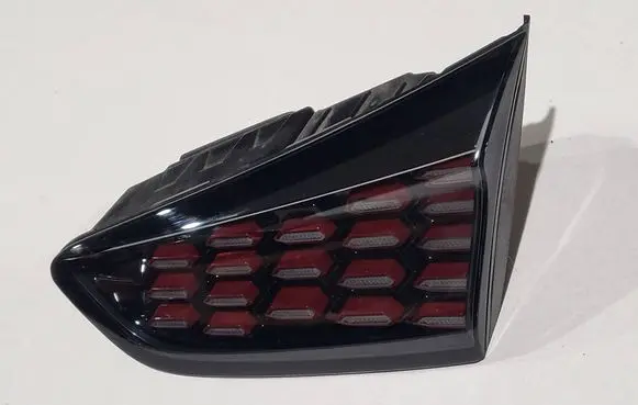 KIA Xceed Rear/tail lights 92404-J7800
