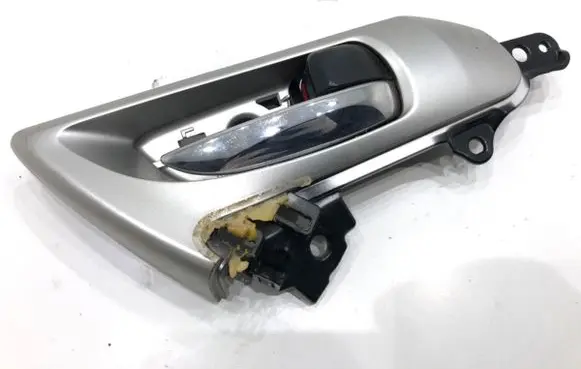 Lexus CT 200H Front door interior handle 6927375010