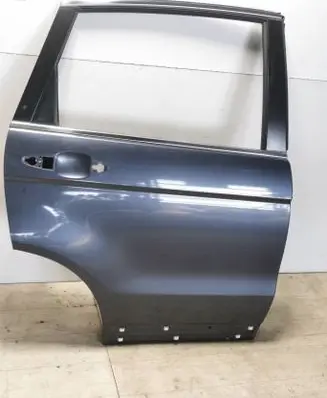 Honda CR-V Rear door