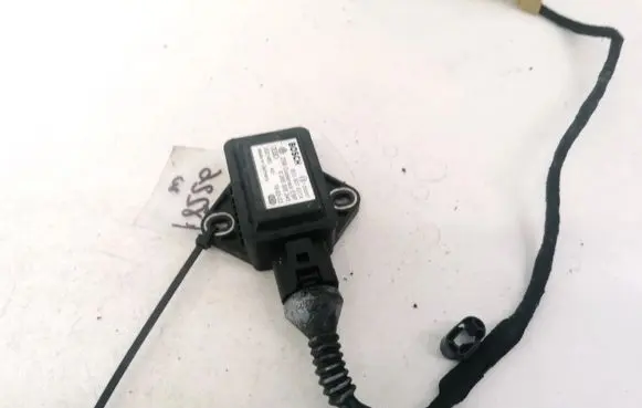 Volkswagen PASSAT B5.5 ESP acceleration yaw rate sensor 0265005242 8E0907637A